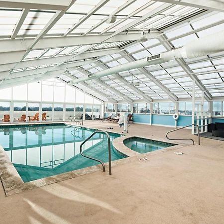 Ocean Sands Resort, Oceanfront, Virginia Beach By Vacatia 외부 사진