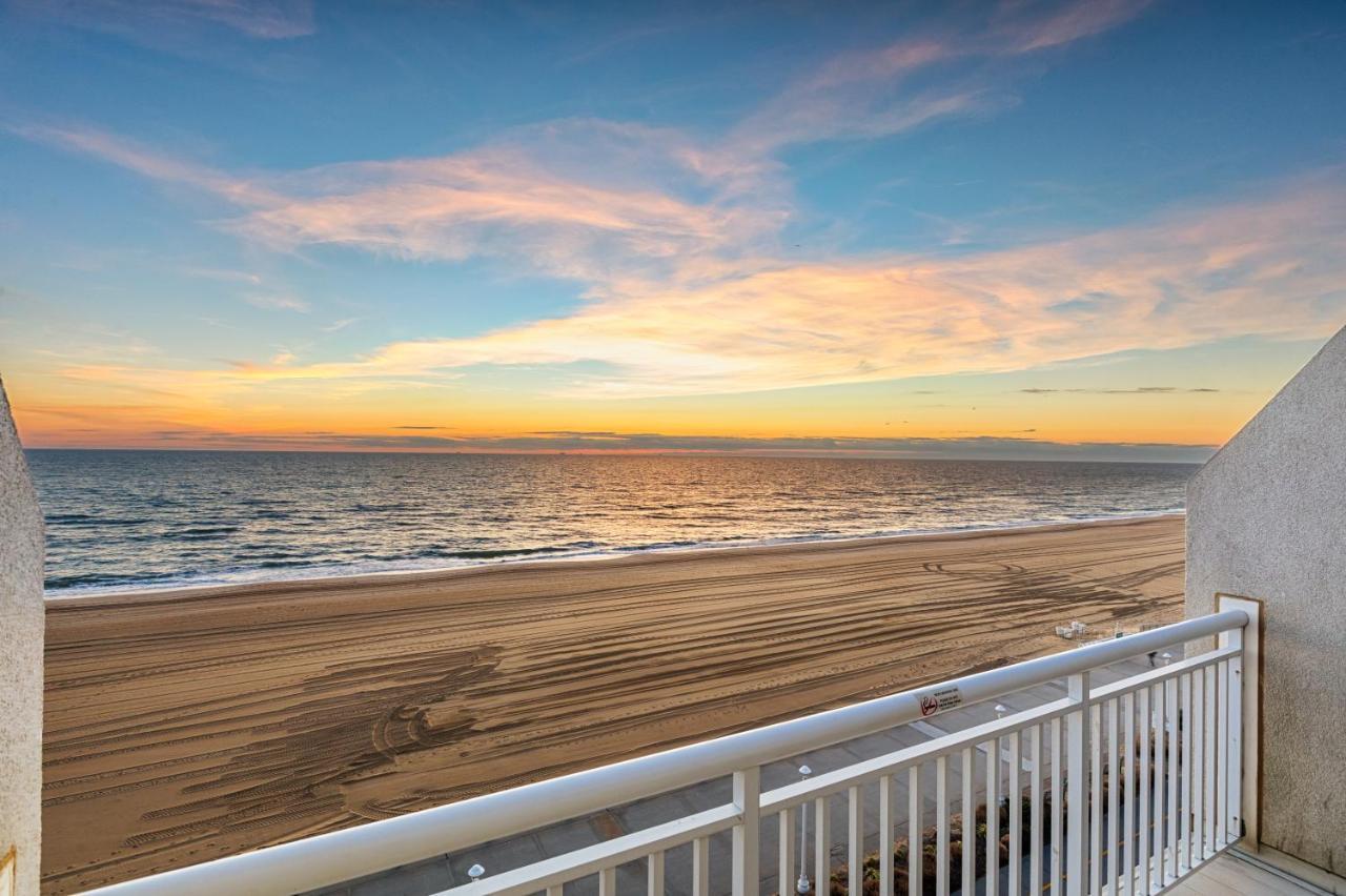 Ocean Sands Resort, Oceanfront, Virginia Beach By Vacatia 외부 사진